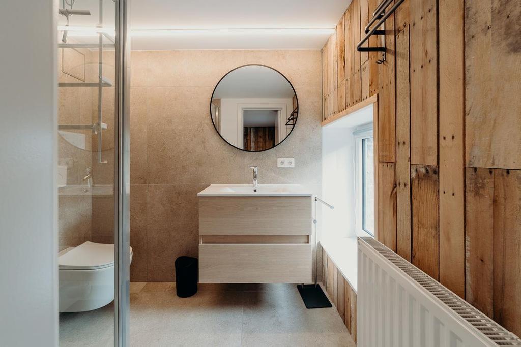 Aux Larges Pierres Apartment Anhee ภายนอก รูปภาพ